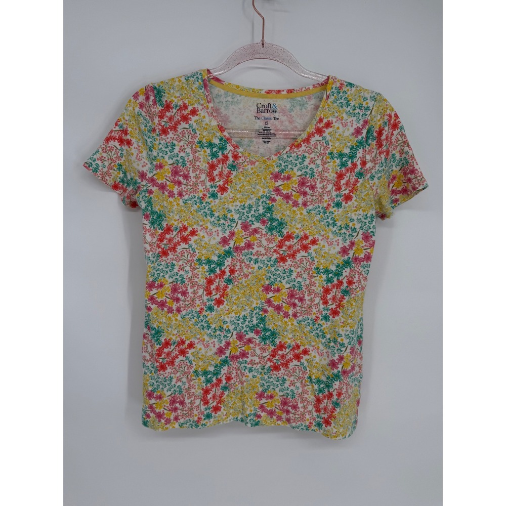 Croft & Barrow Womens Floral V-Neck T-Shirt Multicolor Cotton Classic Tee Sz XS